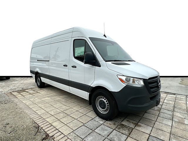 2024 Mercedes-Benz Sprinter 2500 Cargo 170 WB