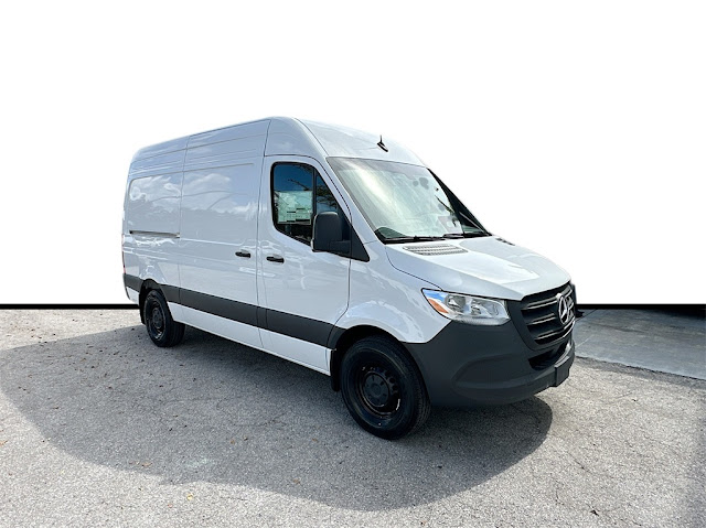 2025 Mercedes-Benz Sprinter 2500 Cargo 144 WB