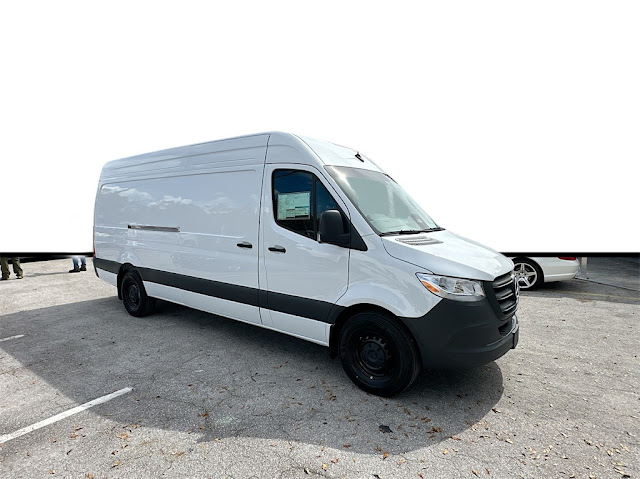 2025 Mercedes-Benz Sprinter 2500 Cargo 170 WB