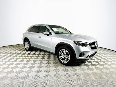 2025 Mercedes-Benz GLC