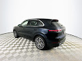 2022 Porsche Cayenne Platinum Edition