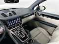 2022 Porsche Cayenne Platinum Edition