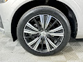 2022 Volvo XC60 B5 Inscription