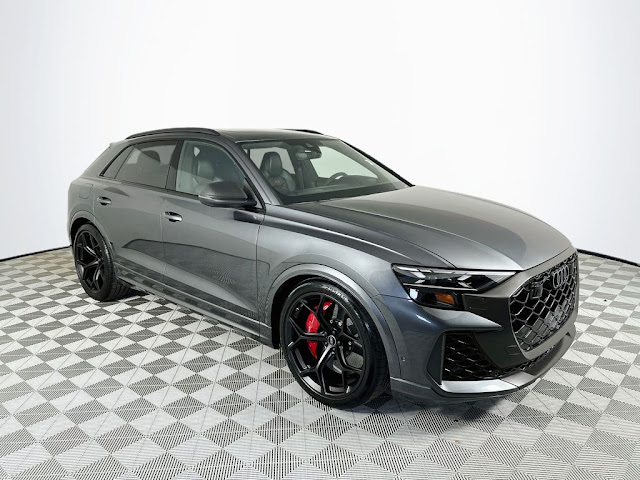 2025 Audi RS Q8 performance 4.0T