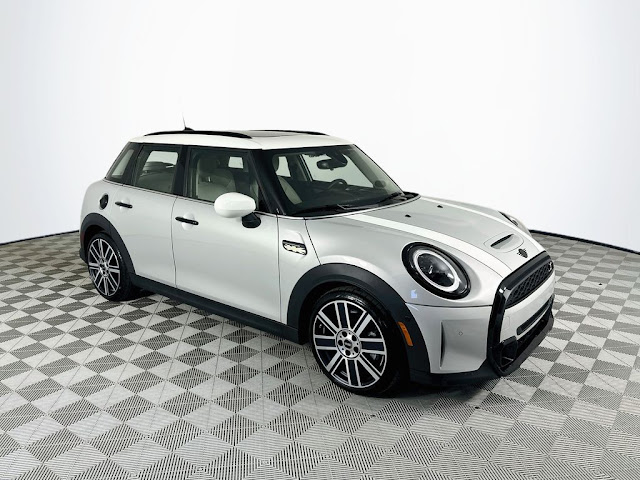 2022 MINI Cooper S Classic