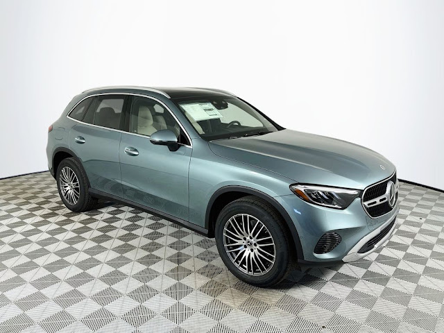 2027 Mercedes-Benz GLC GLC 300